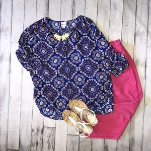 Colorful Flowy 3/4 sleeve blouse
